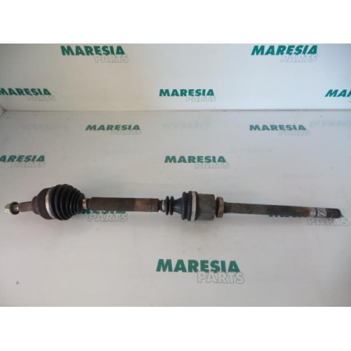 Renault - Laguna - Front drive shaft, right