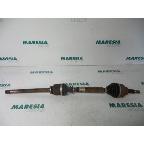 Renault - Laguna - Front drive shaft, right