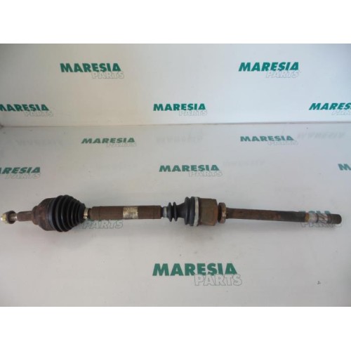 Renault - Laguna - Front drive shaft, right