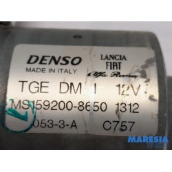 Fiat - 500 - Front wiper motor