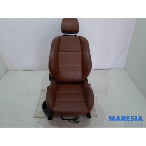 Peugeot - 307 - Seat, right
