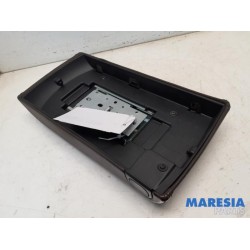 Peugeot - 508 - Armrest