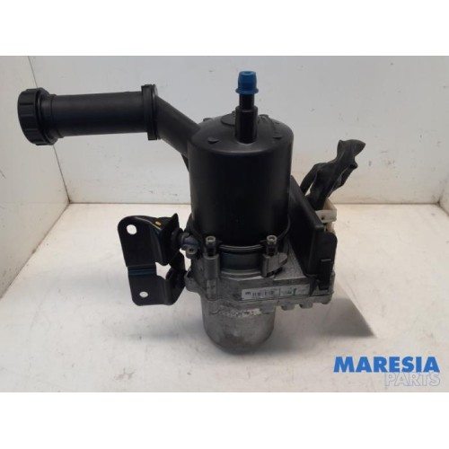 Peugeot - 3008 - Power steering pump