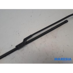 Peugeot - 3008 - Front wiper arm