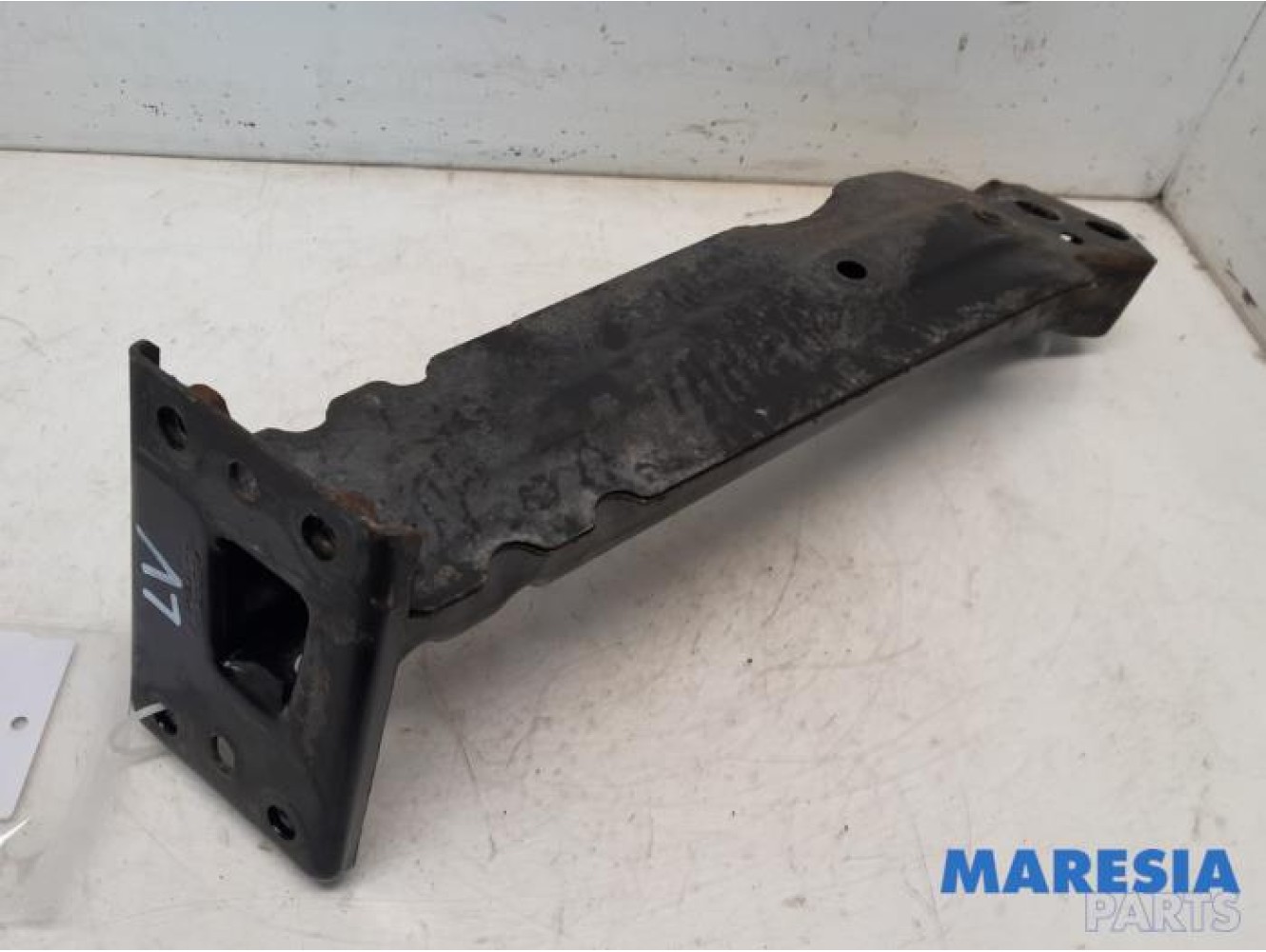Fiat - 500 - Front part support
