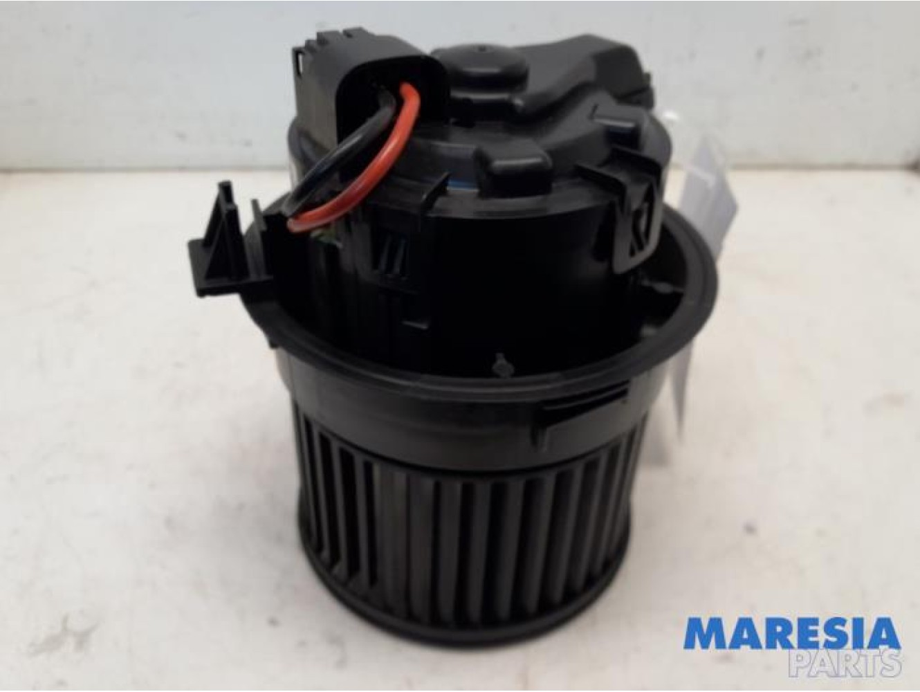 Peugeot - 208 - Heating and ventilation fan motor
