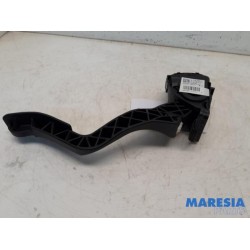 Peugeot - 208 - Gaspedaalpositie Sensor