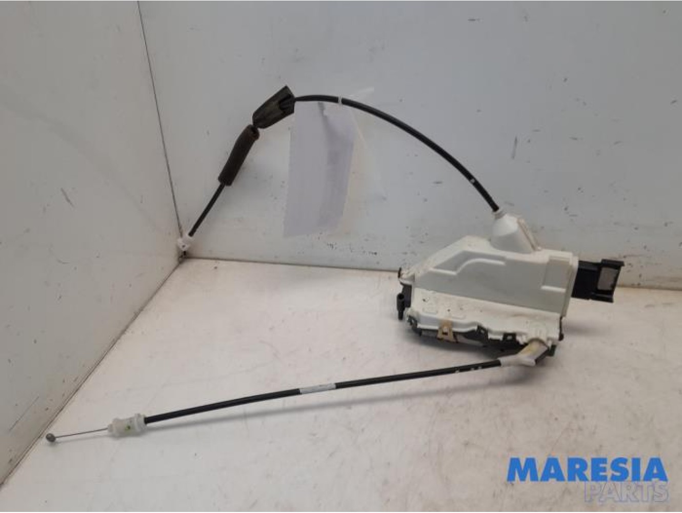 Peugeot - 508 - Front door lock mechanism 4-door, right