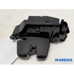 Peugeot - 508 - Tailgate lock mechanism