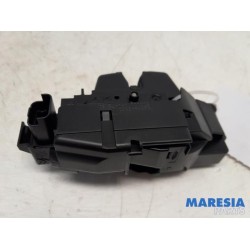 Peugeot - 508 - Tailgate lock mechanism