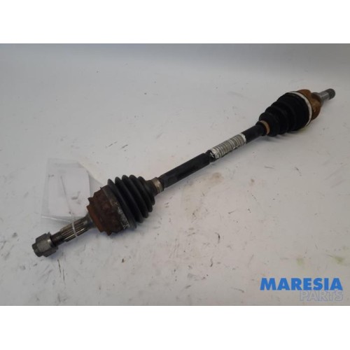 Peugeot - 208 - Front drive shaft, left