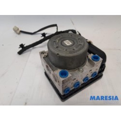Peugeot - 208 - ABS pump