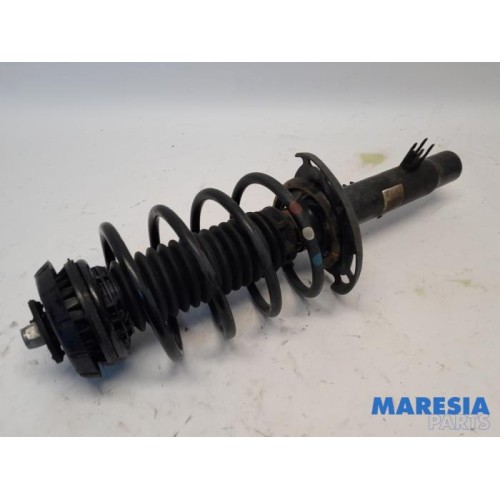 Peugeot - 208 - Front shock absorber rod, left