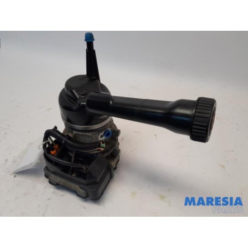 Peugeot - 208 - Power steering pump