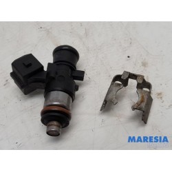 Renault - Twingo - Injector (petrol injection)