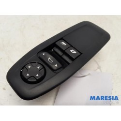 Peugeot - 208 - Electric window switch