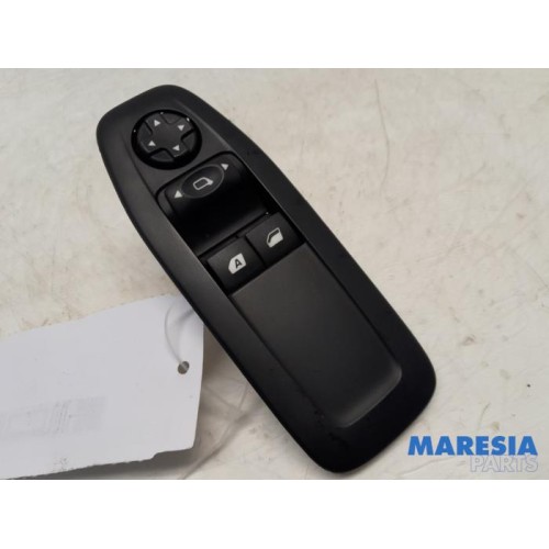 Peugeot - 208 - Electric window switch