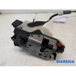 Peugeot - 208 - Rear door mechanism 4-door, right