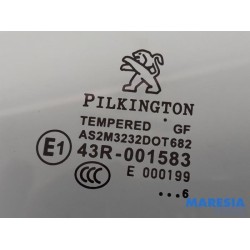 Peugeot - 208 - Portierruit 4Deurs rechts-achter