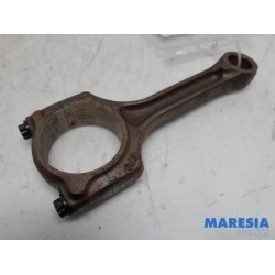 Citroen - C4 Picasso - Connecting rod