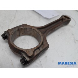 Citroen - C4 Picasso - Connecting rod