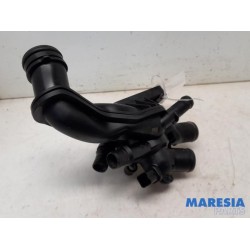 Citroen - C4 Picasso - Thermostat housing