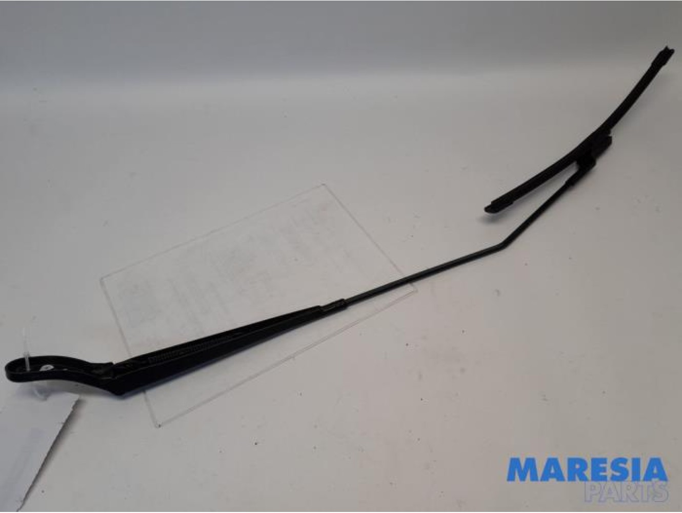 Peugeot - 208 - Front wiper arm