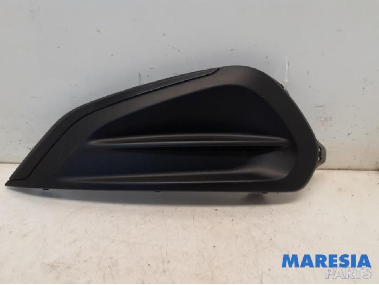Peugeot - 208 - Abdeckplatte Nebelscheinwerfer links