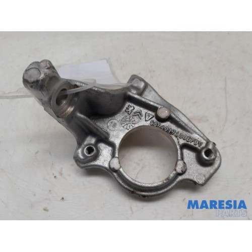 Citroen - C4 Picasso - Engine mount