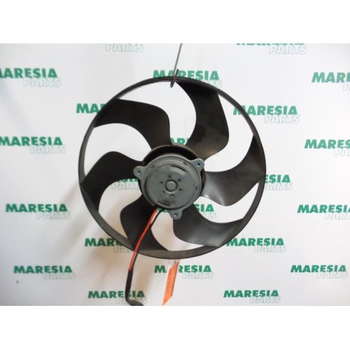Citroen - C4 - Fan motor