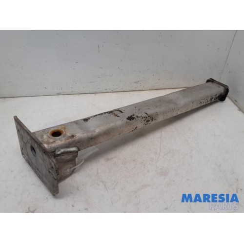 Citroen - C4 Grand Picasso - Front part support