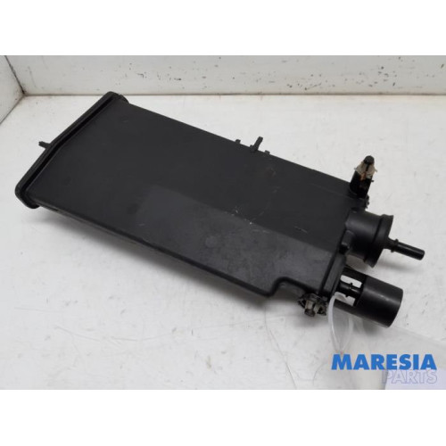Citroen - C4 Grand Picasso - Filtre carbone