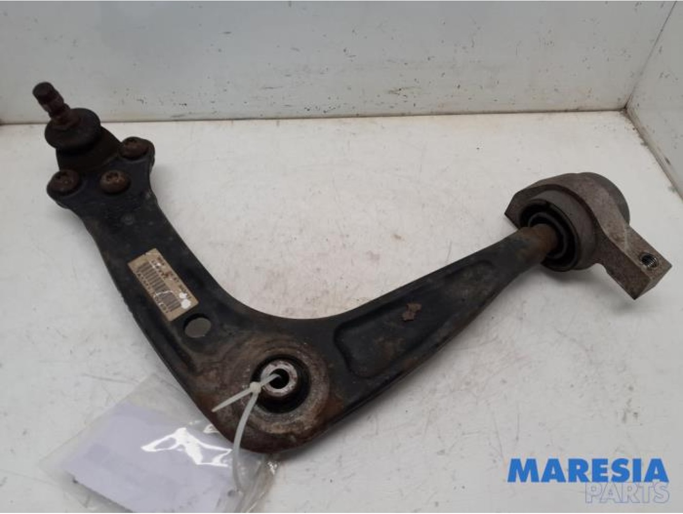 Peugeot - 508 - Front lower wishbone, right