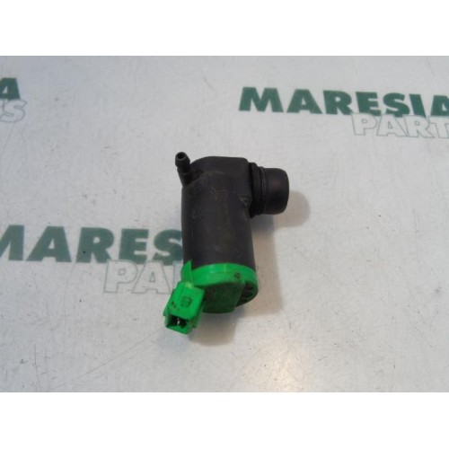 Citroen - Jumpy - Windscreen washer pump
