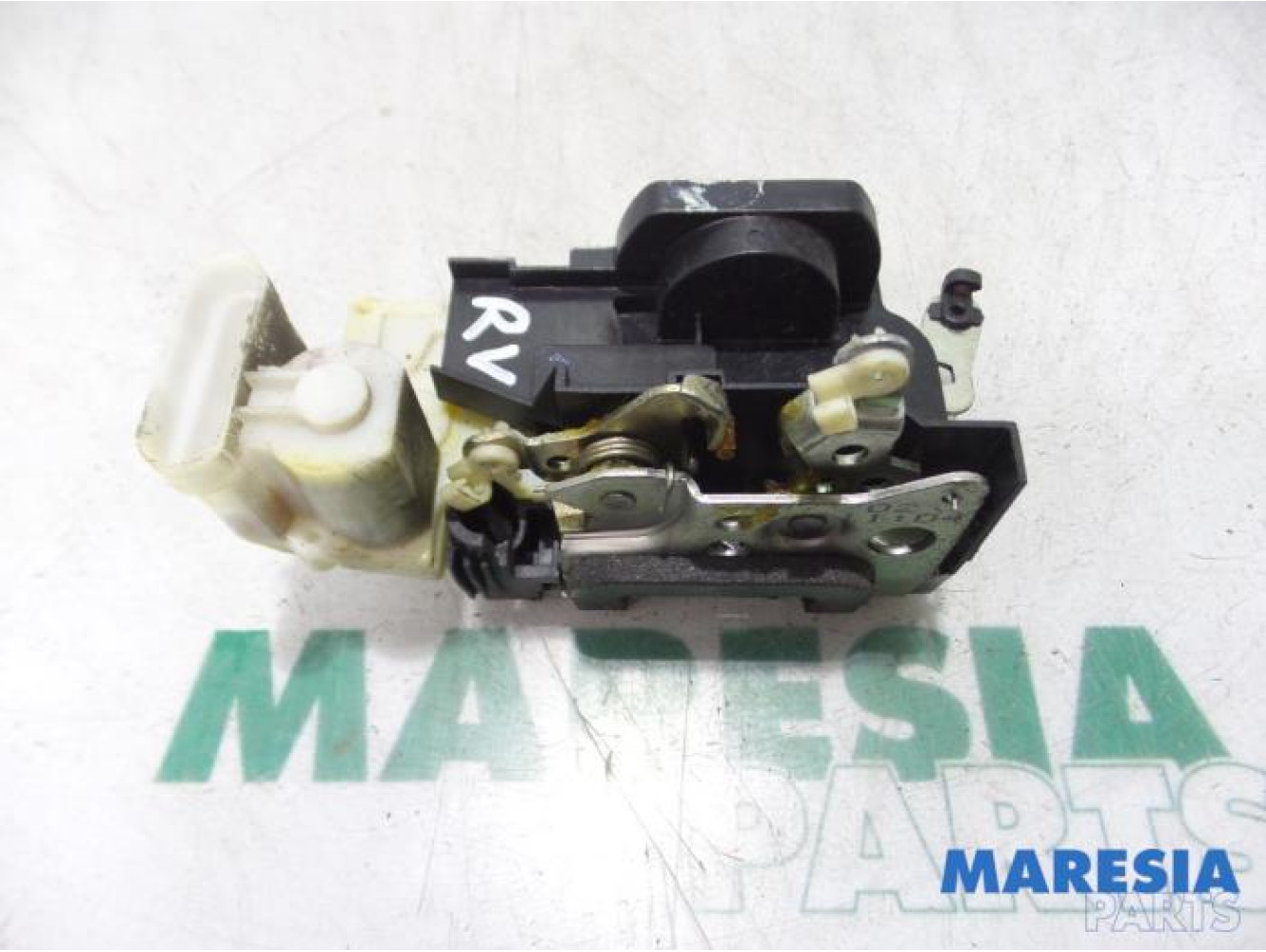 Fiat - Punto - Door lock mechanism 2-door, right