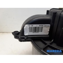 Citroen - C4 Grand Picasso - Heating and ventilation fan motor