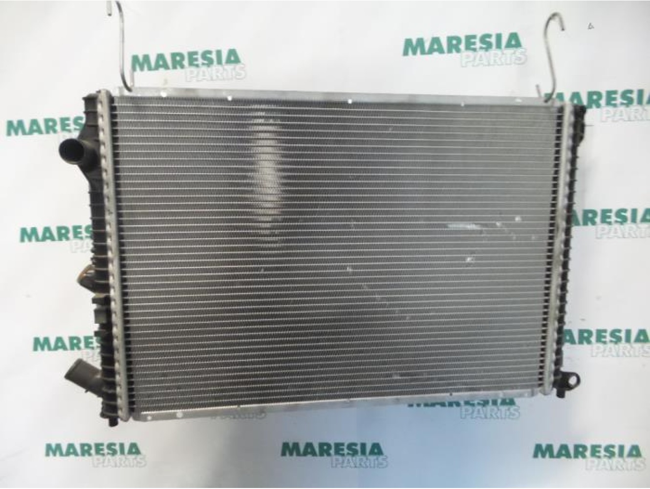 Renault - Laguna - Radiator