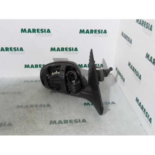 Peugeot - 406 - Wing mirror, right