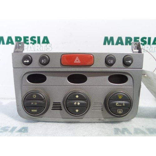 Alfa Romeo - 147 - Heater control panel