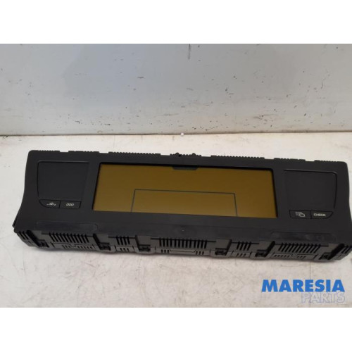 Citroen - C4 Grand Picasso - Instrumentenpaneel