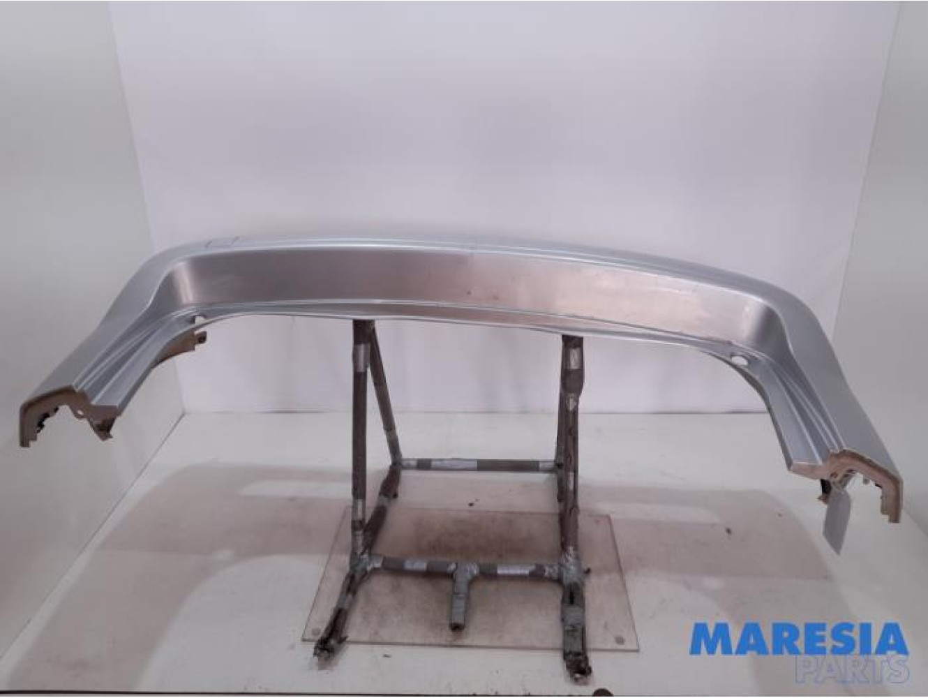 Peugeot - 5008 - Rear bumper