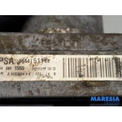 Peugeot - 307 - Power steering pump