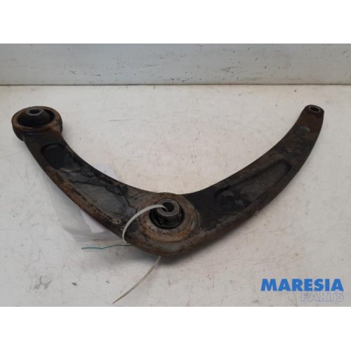 Peugeot - 307 - Front lower wishbone, right