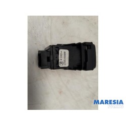 Citroen - C4 Grand Picasso - PDC switch