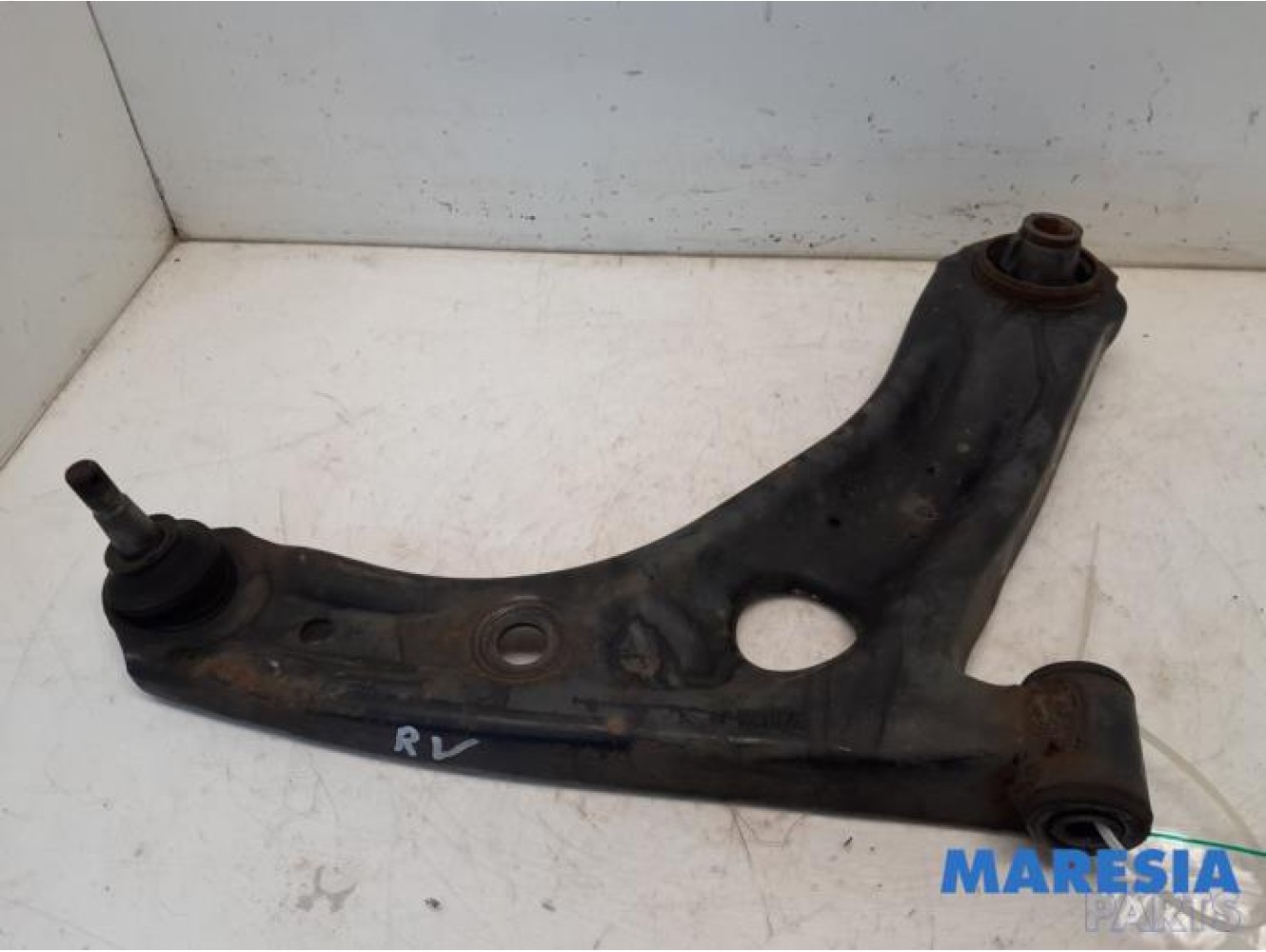 Citroen - C1 - Front lower wishbone, right