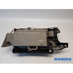 Citroen - C4 Grand Picasso - Glovebox