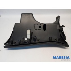 Citroen - C4 Grand Picasso - Glovebox