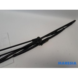 Citroen - C1 - Front wiper arm