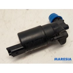 Citroen - C1 - Scheibensprüherpumpe vorne