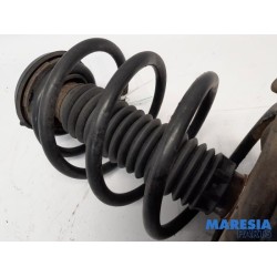Peugeot - 307 - Front shock absorber rod, right